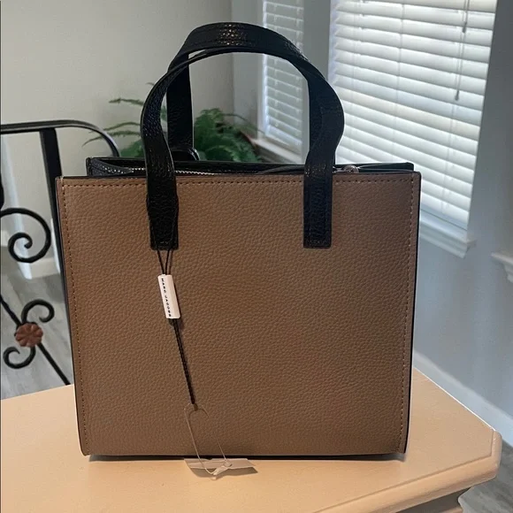 Marc Jacobs Taupe, Cream & Black Leather Tote - Picture 10 of 10